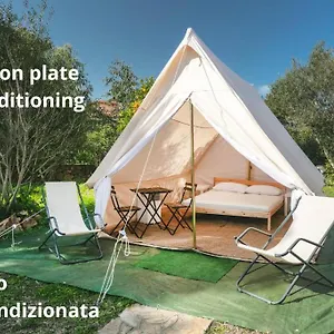 https://calacavallo-village.in-sardinia.net